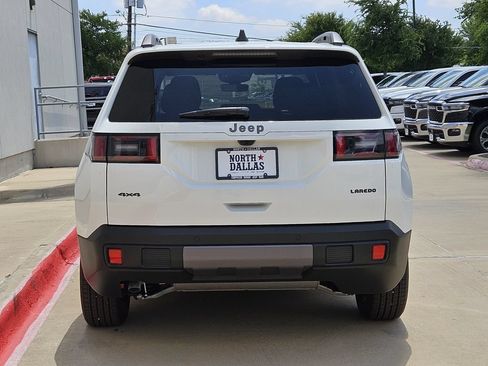New 2026 Jeep Cherokee Laredo AWD/4WD image 4