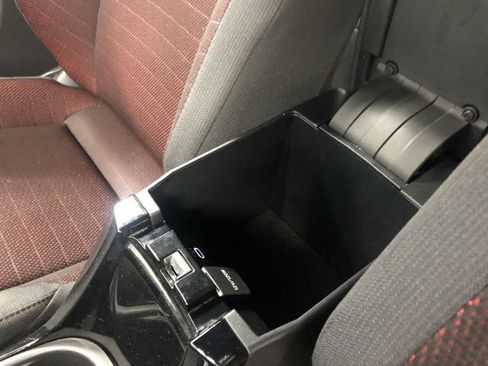 Used 2023 Toyota Corolla SE image 25