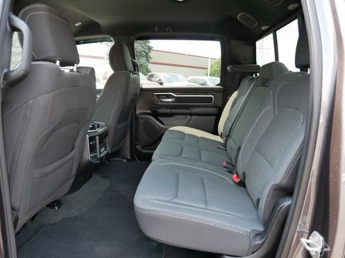 Used 2024 RAM 1500 Big Horn AWD/4WD image 17