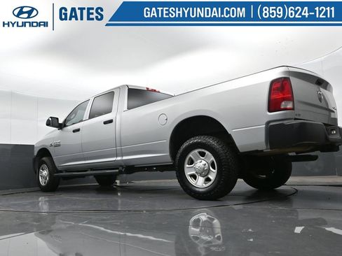 Used 2017 RAM 3500 Tradesman w/ Popular Equipment Group image 34