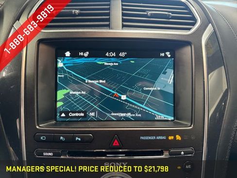 Used 2018 Ford Explorer Platinum AWD/4WD image 14