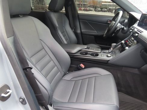 Used 2025 Lexus IS 500 500 F SPORT Performance 4D Sed image 34