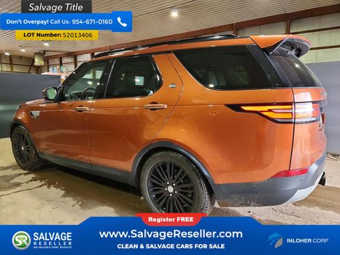 Used 2017 Land Rover Discovery HSE Luxury AWD/4WD image 3