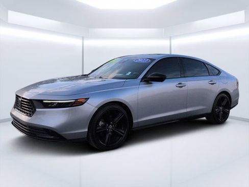 Used 2023 Honda Accord Sport image 32
