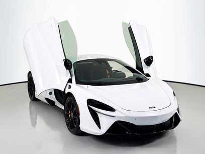 New 2026 McLaren Artura