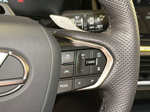 New 2026 Lexus TX 500h AWD image 25