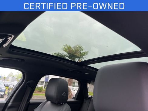 Used 2025 Land Rover Range Rover Velar Dynamic SE AWD/4WD image 14