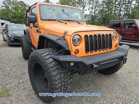 Used 2013 Jeep Wrangler Sport w/ Connectivity Group AWD/4WD image 4