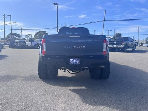 Used 2019 Ford F350 King Ranch w/ King Ranch Ultimate Package image 7