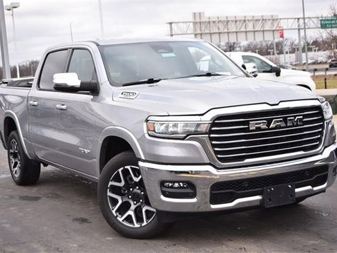Used 2025 RAM 1500 Laramie image 2