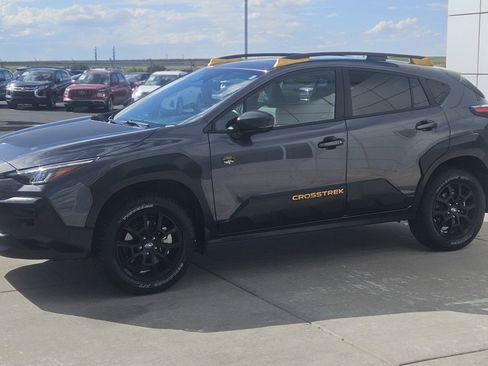 Used 2024 Subaru Crosstrek 2.5i Wilderness w/ Crosstrek Mirror Package AWD/4WD image 23