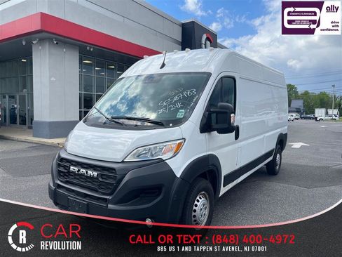 Used 2025 RAM ProMaster 2500 w/ Convenience Group FWD image 3