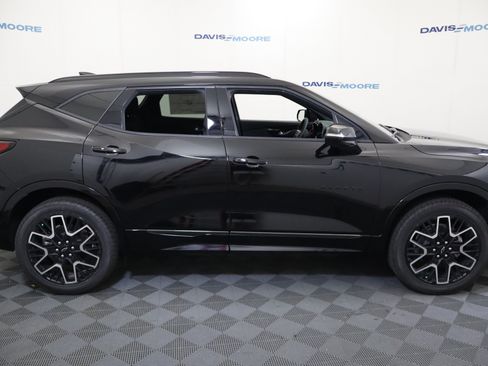 New 2026 Chevrolet Blazer RS w/ Enhanced Convenience Package FWD image 5