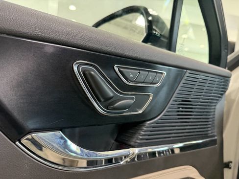Used 2022 Lincoln Corsair AWD w/ Premium Package image 26