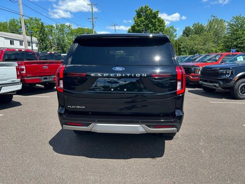 Certified 2025 Ford Expedition Platinum AWD/4WD image 6