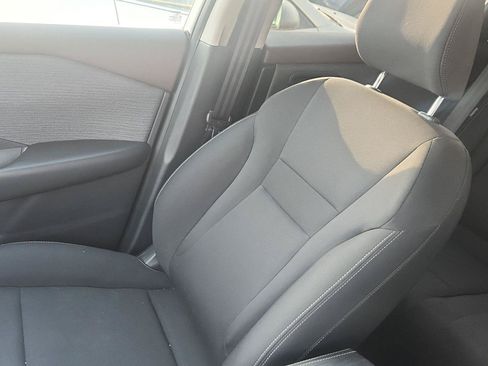 Used 2023 Nissan Rogue S AWD/4WD image 12