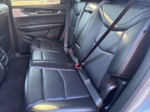 Used 2023 Cadillac XT5 Premium Luxury image 18