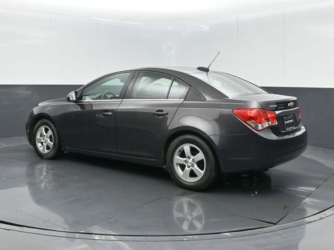 Used 2015 Chevrolet Cruze LT image 16
