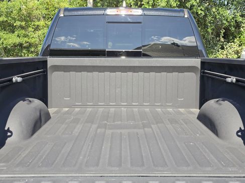 Certified 2021 RAM 1500 Laramie AWD/4WD image 9