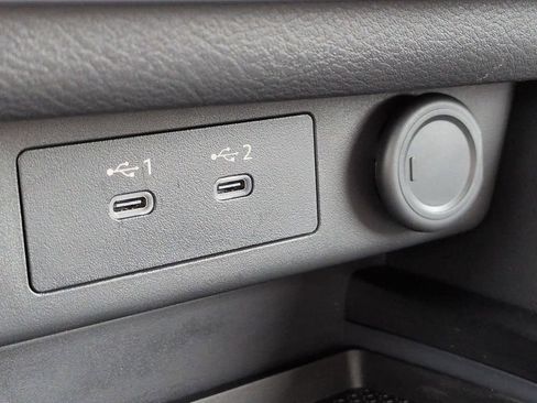 Certified 2026 Nissan Rogue SV FWD image 21