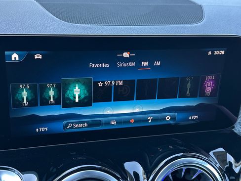 New 2026 Mercedes-Benz GLB 35 AMG AMG 35 image 18