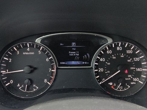 Used 2019 Nissan Pathfinder Platinum FWD image 23