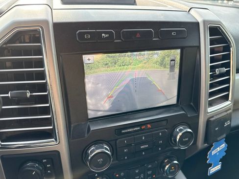 Used 2017 Ford F350 Lariat w/ Chrome Package AWD/4WD image 15