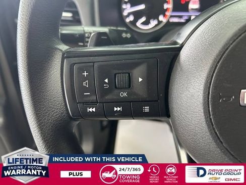 Used 2024 Nissan Rogue SV AWD/4WD image 17