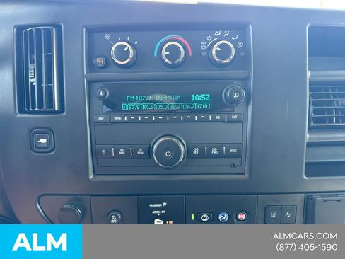 Used 2025 Chevrolet Express 3500 LT w/ LT Preferred Equipment Group RWD image 28