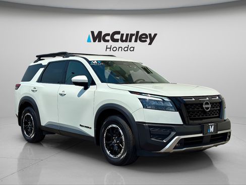 Used 2023 Nissan Pathfinder Rock Creek AWD/4WD image 1