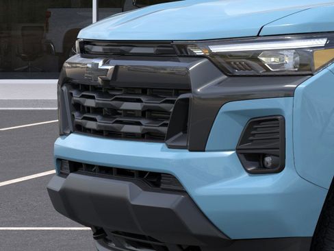 New 2025 Chevrolet Colorado LT w/ LT Convenience Package image 13