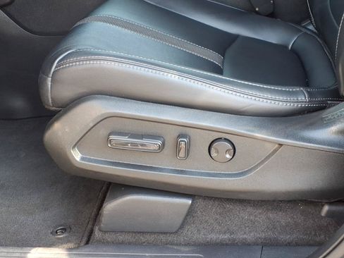 Used 2023 Honda Pilot EX-L image 25