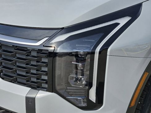 New 2026 Kia Sportage EX image 5