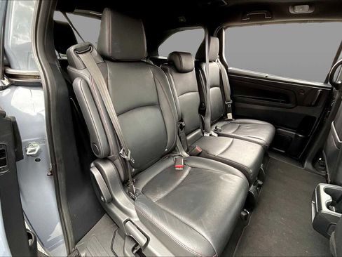 Used 2023 Honda Odyssey Sport image 19