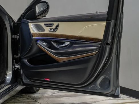Used 2019 Mercedes-Benz S 560 4MATIC Sedan image 62