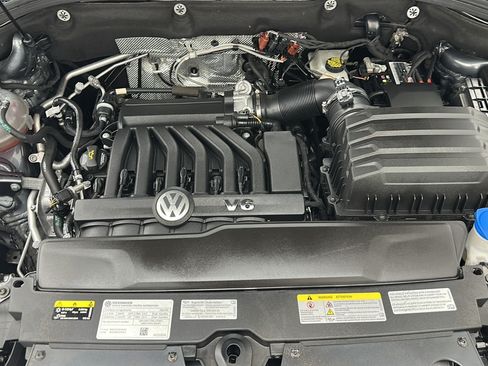 Used 2022 Volkswagen Atlas SEL AWD/4WD image 25