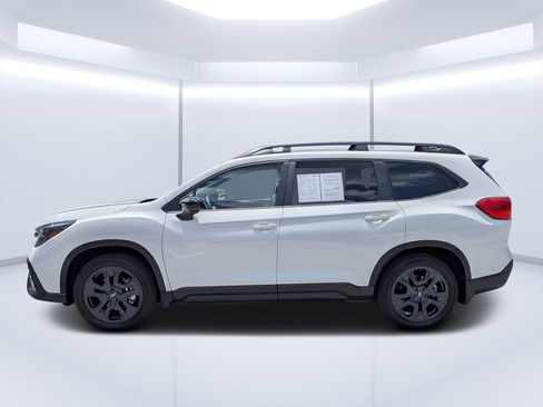 Used 2025 Subaru Ascent Bronze Edition w/ Onyx Package AWD/4WD image 6