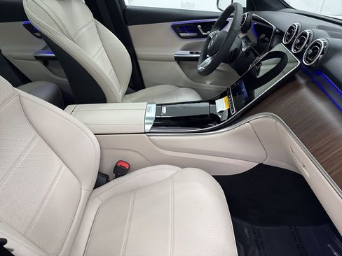 New 2026 Mercedes-Benz GLC 300 4MATIC image 30
