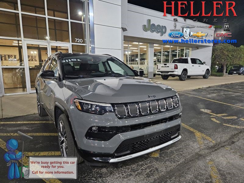 Used 2022 Jeep Compass Limited w/ Elite Group AWD/4WD image 1