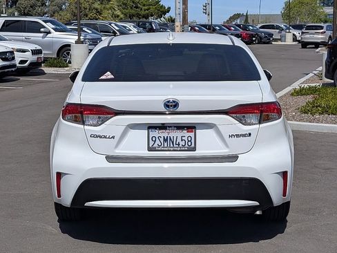 Used 2022 Toyota Corolla LE image 10