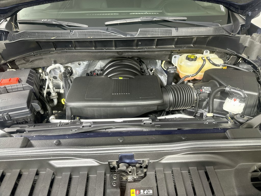 Used 2022 Chevrolet Silverado 1500 RST AWD/4WD image 10