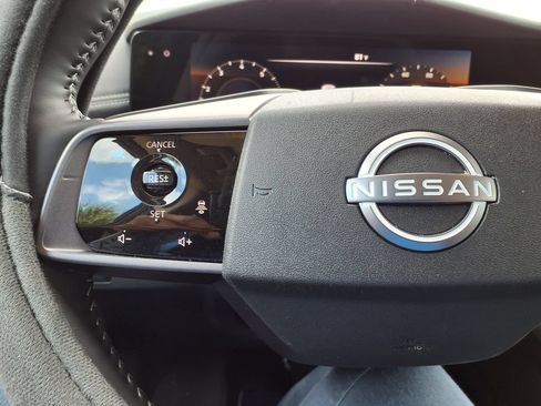 Used 2025 Nissan Murano SL AWD/4WD image 24