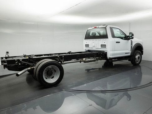 New 2025 Ford F550 2WD Regular Cab Super Duty image 8