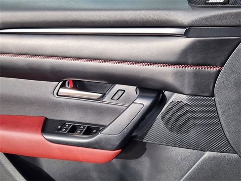 Certified 2025 MAZDA CX-50 2.5 Hybrid w/ Cargo Package image 6