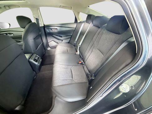 Certified 2025 Honda Accord SE image 21