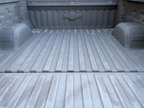 Used 2022 Chevrolet Silverado 1500 Custom image 18