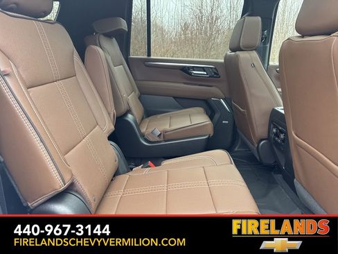 New 2026 Chevrolet Suburban High Country image 47