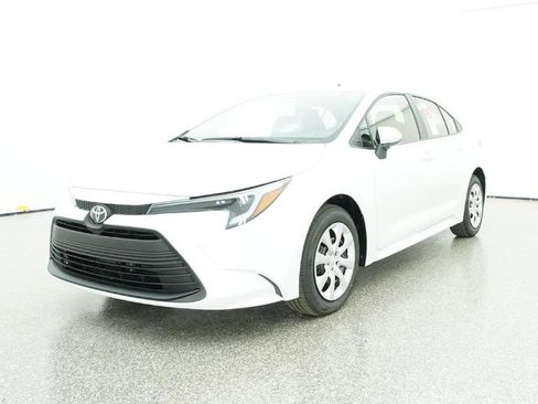 New 2026 Toyota Corolla LE image 67