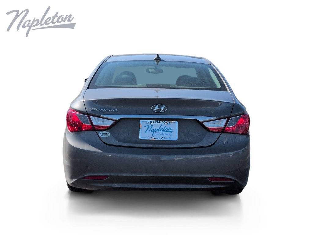Used 2012 Hyundai Sonata GLS FWD image 4