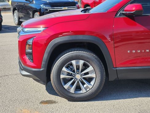 New 2026 Chevrolet Equinox LT w/ LPO, Floor Liner Package FWD image 8